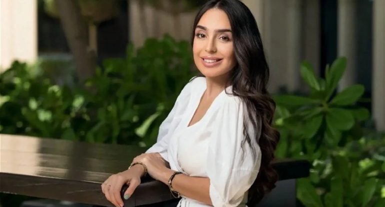 Leyla Əliyeva sərgidən paylaşım edib